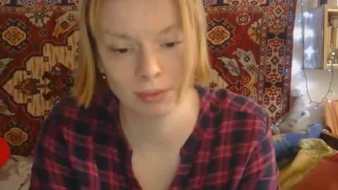 Elis online show from April 7, 2026, 10:59 am