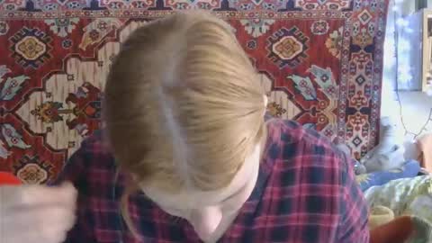 Elis online show from April 8, 2026, 10:59 am