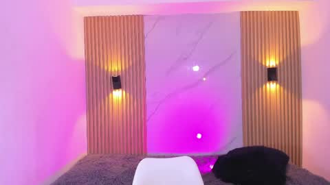 Snapshot of miss_emilystar chatting on April 19, 2026, 7:38 pm miss_emilystar online show from April 19, 2026, 7:38 pm