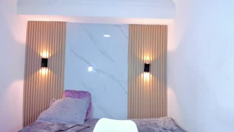 Snapshot of miss_emilystar chatting on May 23, 2026, 7:40 pm miss_emilystar online show from May 23, 2026, 7:40 pm