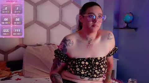 miss_evans_ online show from August 5, 2026, 12:46 am