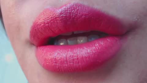 Miss Evoleth online show from December 6, 2024, 4:28 pm