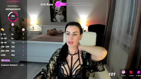 Miss Giulia online show from April 29, 2026, 8:37 pm