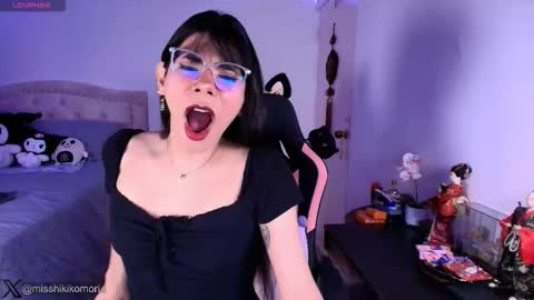 Asami  online show from March 20, 2026, 5:45 am