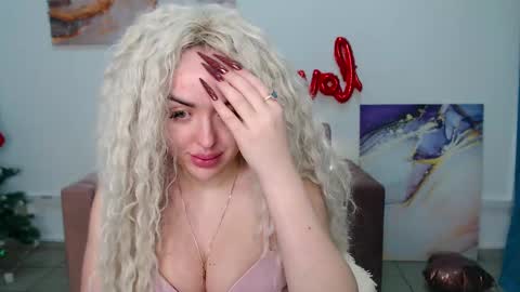 miss_kiten online show from February 23, 2025, 3:24 am