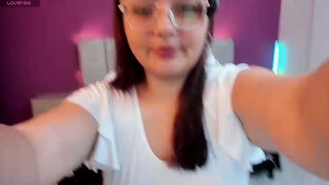 Kloe online show from June 10, 2026, 11:53 am