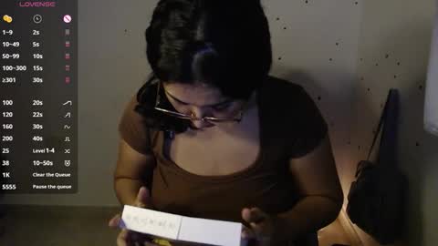 ly independent model online show from February 25, 2026, 10:08 pm