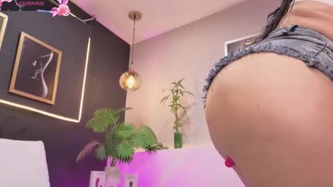   online show from February 10, 2026, 1:53 am