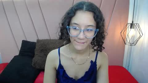 mia online show from September 11, 2025, 1:49 am