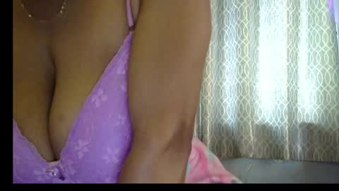 Snapshot of miss_mahi69 chatting on May 5, 2026, 6:32 am Mahi online show from May 5, 2026, 6:32 am