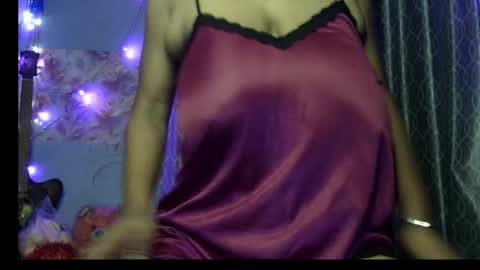 Snapshot of miss_mahi69 chatting on June 3, 2026, 7:19 pm Mahi online show from June 3, 2026, 7:19 pm