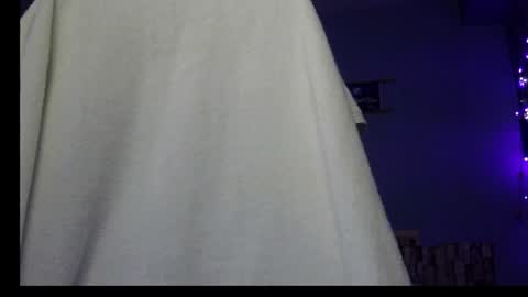 Snapshot of miss_mahi69 chatting on June 24, 2026, 4:00 am Mahi online show from June 24, 2026, 4:00 am