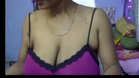 Snapshot of miss_mahi69 chatting on July 7, 2026, 6:47 am Mahi online show from July 7, 2026, 6:47 am