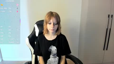 Molly online show from August 8, 2026, 5:53 am