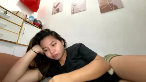 Snapshot of miss_peachyxxx chatting on May 22, 2026, 7:15 am Lyn online show from May 22, 2026, 7:15 am