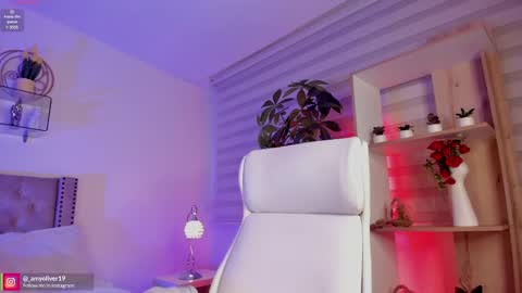 Amy Olivera online show from March 6, 2025, 12:41 pm