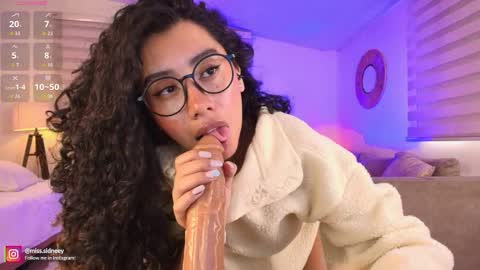 Snapshot of miss_sidney chatting on April 1, 2026, 1:41 pm Amy Olivera online show from April 1, 2026, 1:41 pm