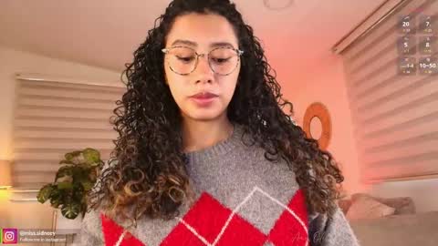 Snapshot of miss_sidney chatting on April 14, 2026, 1:06 pm Amy Olivera online show from April 14, 2026, 1:06 pm
