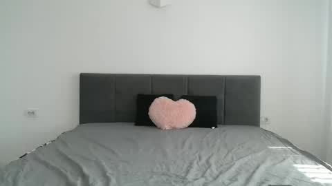 Miss Soniaa online show from March 26, 2026, 9:04 am