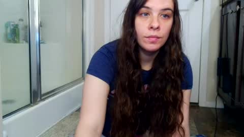 Bella online show from August 8, 2026, 4:53 pm