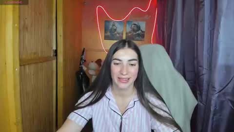 Snapshot of miss_tasy chatting on February 18, 2025, 3:21 pm Melanie January 15th is my birthday there will be an interesting show online show from February 18, 2025, 3:21 pm