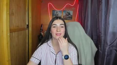 Snapshot of miss_tasy chatting on February 19, 2025, 3:27 pm Melanie January 15th is my birthday there will be an interesting show online show from February 19, 2025, 3:27 pm