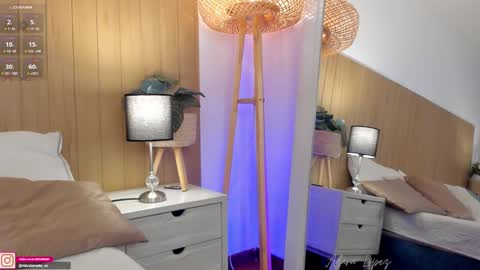 Snapshot of miss_toronto chatting on December 10, 2024, 11:54 am Adara Lpez online show from December 10, 2024, 11:54 am