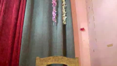 Snapshot of miss_veron_xoxo chatting on March 30, 2026, 1:28 am miss_veron_xoxo online show from March 30, 2026, 1:28 am