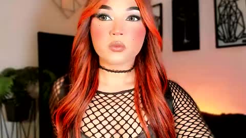 Snapshot of miss_zz chatting on June 7, 2026, 3:05 pm miss_zz online show from June 7, 2026, 3:05 pm
