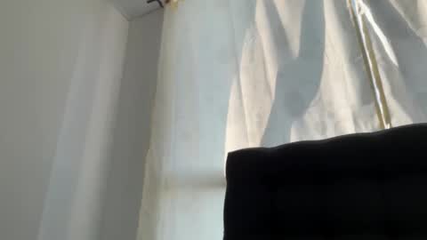 Snapshot of missameliah chatting on February 11, 2026, 1:05 pm Ameliahs online show from February 11, 2026, 1:05 pm