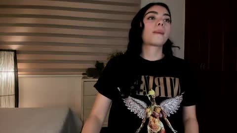 Ariadna Ruiz online show from April 14, 2026, 12:22 pm