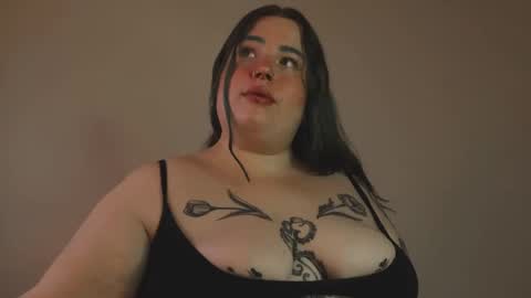 Snapshot of missbika chatting on November 1, 2025, 12:40 pm Miss Bika online show from November 1, 2025, 12:40 pm