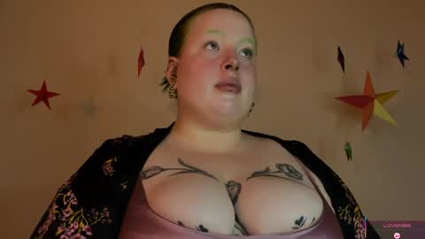 Snapshot of missbika chatting on April 2, 2026, 4:48 pm Miss Bika online show from April 2, 2026, 4:48 pm