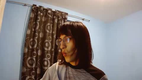 missbrithanyxxx online show from November 11, 2025, 11:43 am