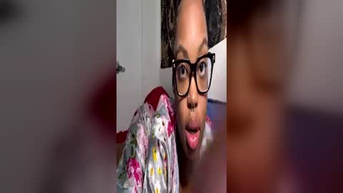 misscaramelxo online show from June 28, 2026, 9:10 pm