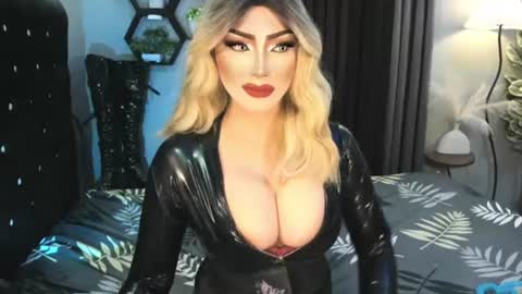 PRIESTESS CHANNEL online show from June 28, 2026, 10:16 pm