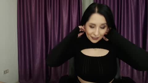 Miss online show from January 2, 2025, 9:28 pm