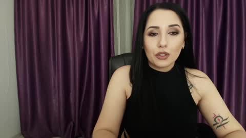 Miss online show from January 4, 2025, 2:35 am