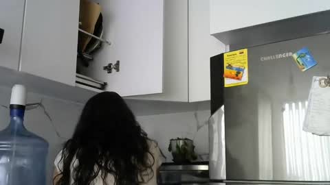 melodie  online show from January 11, 2025, 6:23 pm