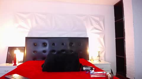 Angela online show from January 28, 2025, 5:35 pm