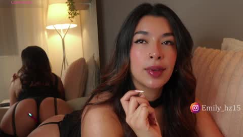 Yuliana online show from April 2, 2026, 9:51 am