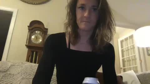 Missesv online show from January 17, 2025, 2:29 am
