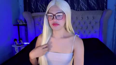 Snapshot of missionary_addiction_cumshot chatting on March 2, 2026, 5:08 am im your queen steffie online show from March 2, 2026, 5:08 am