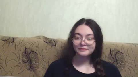 Snapshot of missis_mona chatting on October 13, 2025, 8:42 pm missis mona online show from October 13, 2025, 8:42 pm