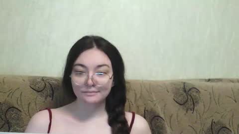 missis mona online show from April 21, 2026, 7:03 am