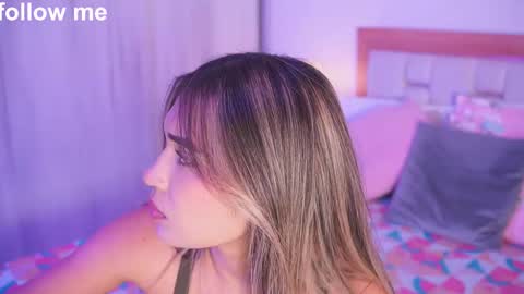 A N N Y online show from September 18, 2025, 3:19 am