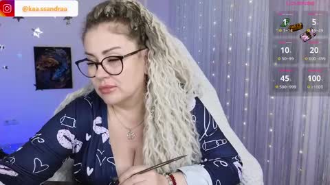 you can call me Mommymy GoddessMiss Kassandra online show from December 19, 2024, 9:06 pm