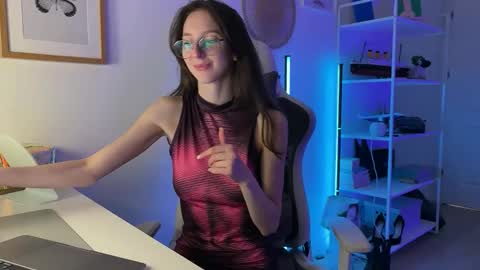 Snapshot of misslalii chatting on April 24, 2026, 7:49 pm misslalii online show from April 24, 2026, 7:49 pm