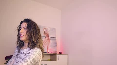 Lullu online show from February 3, 2025, 5:18 am