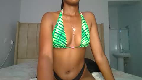 lunah online show from March 21, 2026, 8:19 am